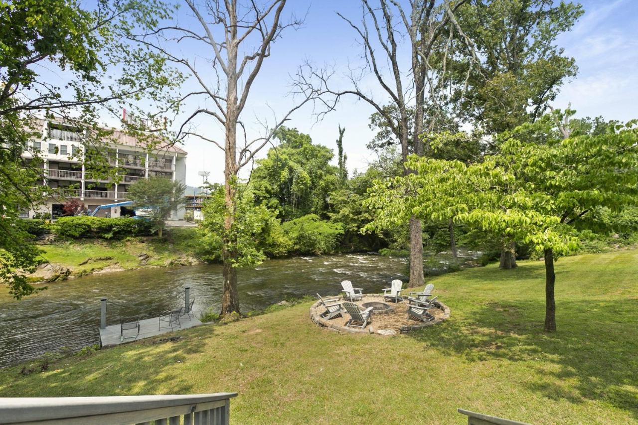 Mill Stream Cottage พิเจนฟอร์จ ภายนอก รูปภาพ